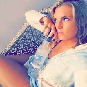 Meet your Posher, Ali